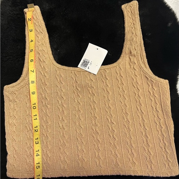 Tank crop top - Picture 1 of 4